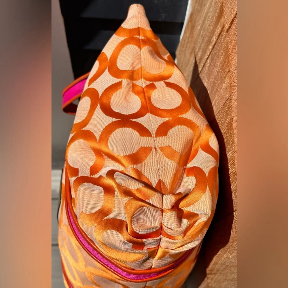 Coach Poppy OP Art Signature Jacquard Leather Orange/pink Tote Shoulder Bag - Picture 5 of 16